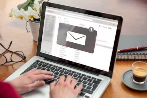 Annuler l'envoi d'un mail Gmail