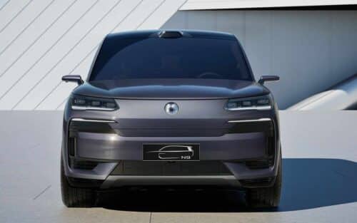 BYD dévoile des images de l&rsquo;intérieur de la Denza N9 : de belles technologies et un confort inégalé