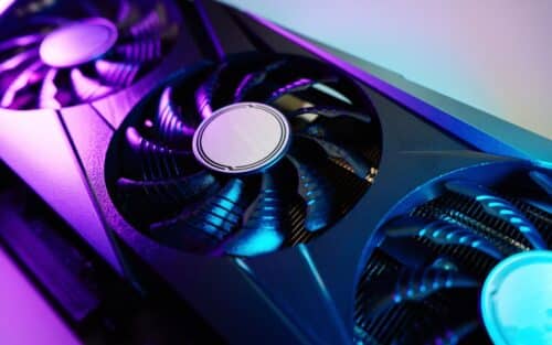 GeForce RTX 5090 : ce constructeur dévoile par erreur une version customisée et sa fiche technique