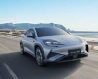 Comment BYD fait trembler la concurrence avec 120 000 ingénieurs et 45 brevets par jour