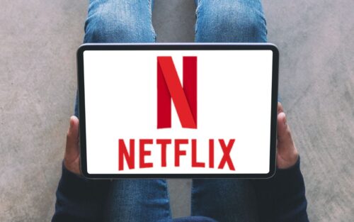Fin du partage de compte Netflix : quelles sont les règles et comment contourner l’interdiction en 2026 ?