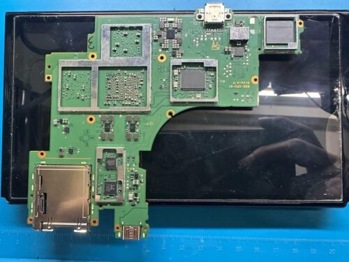Nintendo Switch 2 : une carte mère se dévoile, la console serait puissante selon ces images