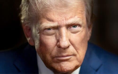 Donald Trump lance son IA qui critique ses décisions politiques, c&rsquo;est l&rsquo;humiliation