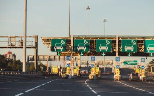 Payez moins cher les péages d’autoroute avec cette astuce simple et légale