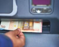 Cette banque française aux millions de clients ferme 500 agences, ce que ça change pour vous