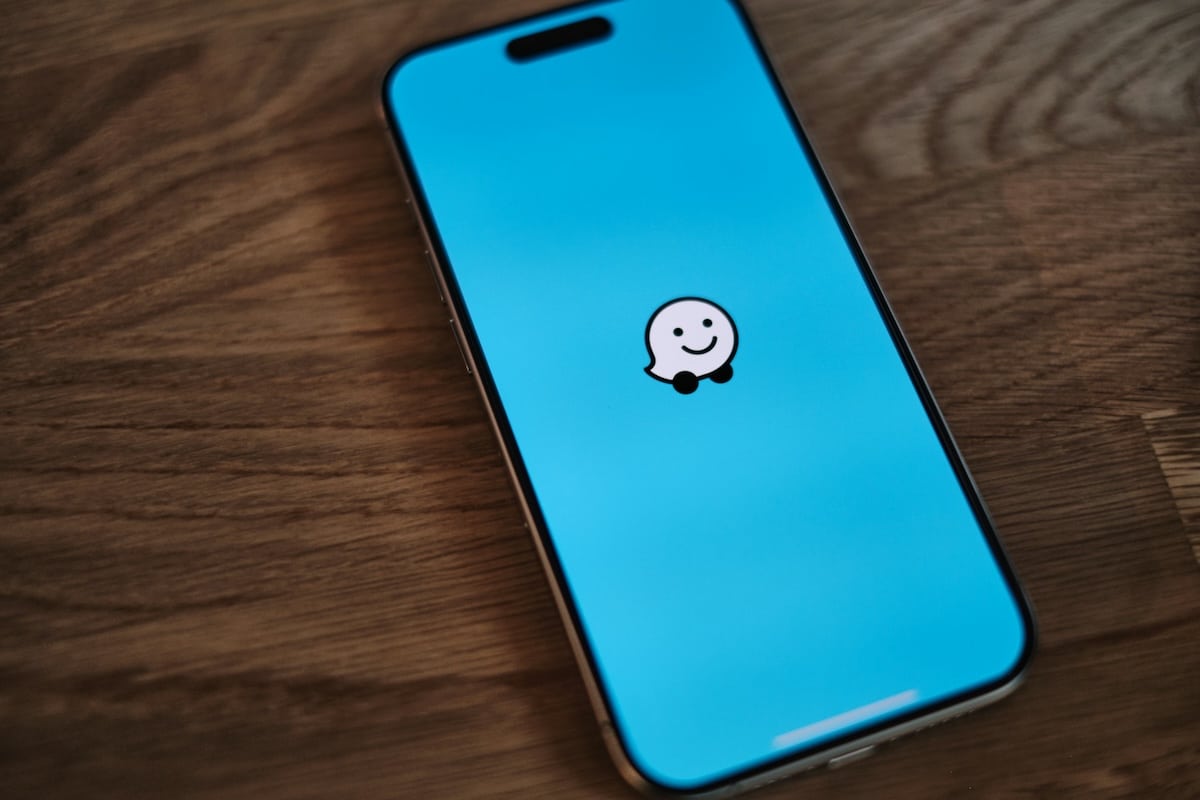 Google Maps vs Waze publicités