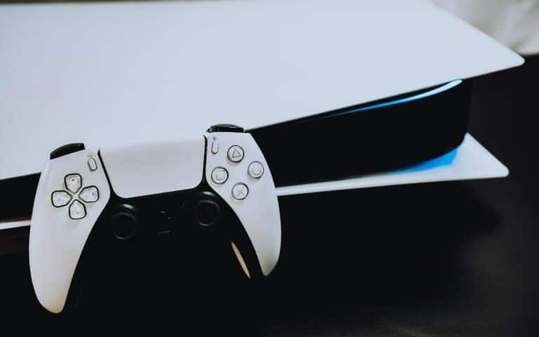 PS5 : une grosse mise à jour est disponible, voici les améliorations dont profitent désormais vos jeux