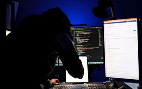 Orange, SFR, SNCF, Decathlon… des milliers de sociétés touchées par une cyberattaque massive