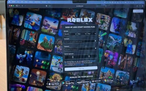 Roblox durcit les règles : pourquoi les enfants de moins de 13 ans risquent de perdre l’accès à leur jeu préféré
