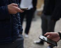 Dès le 1er septembre 2026, les réseaux sociaux pourraient être interdits aux moins de 15 ans