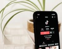 Comment désactiver les messages directs (messages privés) sur TikTok ?