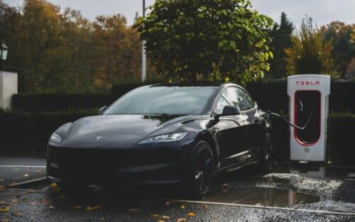 Tesla humilie BMW et prouve la supériorité de l’électrique sur le diesel : 60 000 € d’écart après 400 000 km