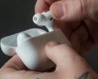 AirPods, Bose, Sony : des substances chimiques retrouvées dans 81 casques et écouteurs, quels modèles sont concernés ?