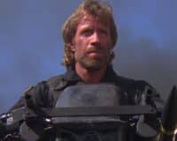 De Walker à Delta Force : les 5 films et séries incontournables de Chuck Norris