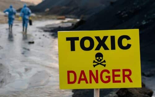 Dans le Pacifique, un site abritant 120 000 tonnes de déchets nucléaires commence à se fissurer