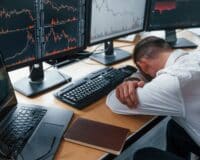 L’analyste qui a prévu 2008 alerte : l’IA pourrait déclencher la prochaine crise financière mondiale