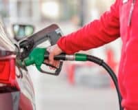 Détroit d’Ormuz fermé, baril à 103 dollars : la crise pétrolière s’aggrave et va coûter cher à la pompe