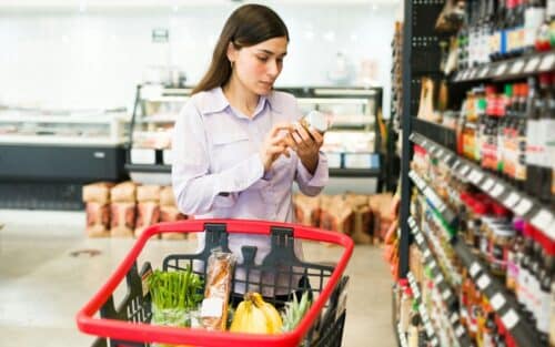 Auchan, Carrefour, Ikea : comment ces enseignes vous poussent à dépenser plus