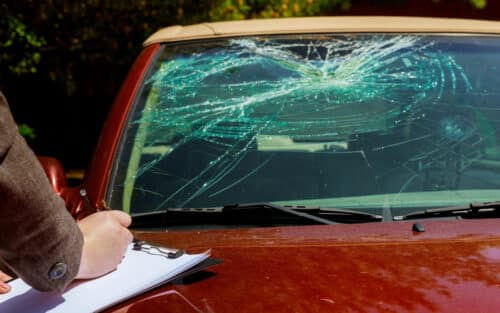 “Crash for cash” : comment reconnaître cette arnaque qui prend de l’ampleur en France