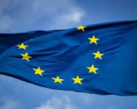 L’application de l’Union européenne pour vérifier l’âge des internautes est adoptée par la France