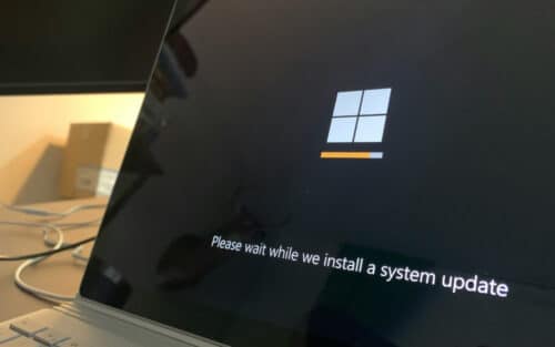 Windows 11 va enfin mettre fin aux redémarrages surprises de Windows Update