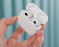 Les AirPods seront les yeux de Siri : avec caméras et IA, ils pourront voir ce qui vous entoure