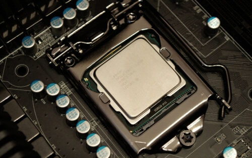 Les processeurs Intel et AMD touchés par une pénurie qui inquiète déjà les joueurs