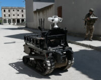 L’armée française change sa façon de faire la guerre, les robots passent devant les soldats