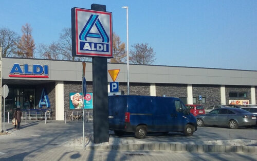 Lidl, Aldi, E.Leclerc… des enseignes scannent votre plaque et vous sanctionnent, voici la liste complète
