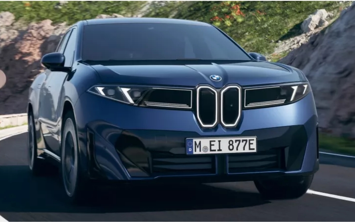 BMW iX3