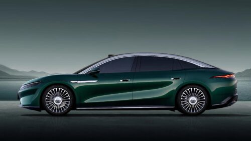 1 000 km d’autonomie pour un prix d’entrée de gamme, BYD lance sa berline électrique de luxe