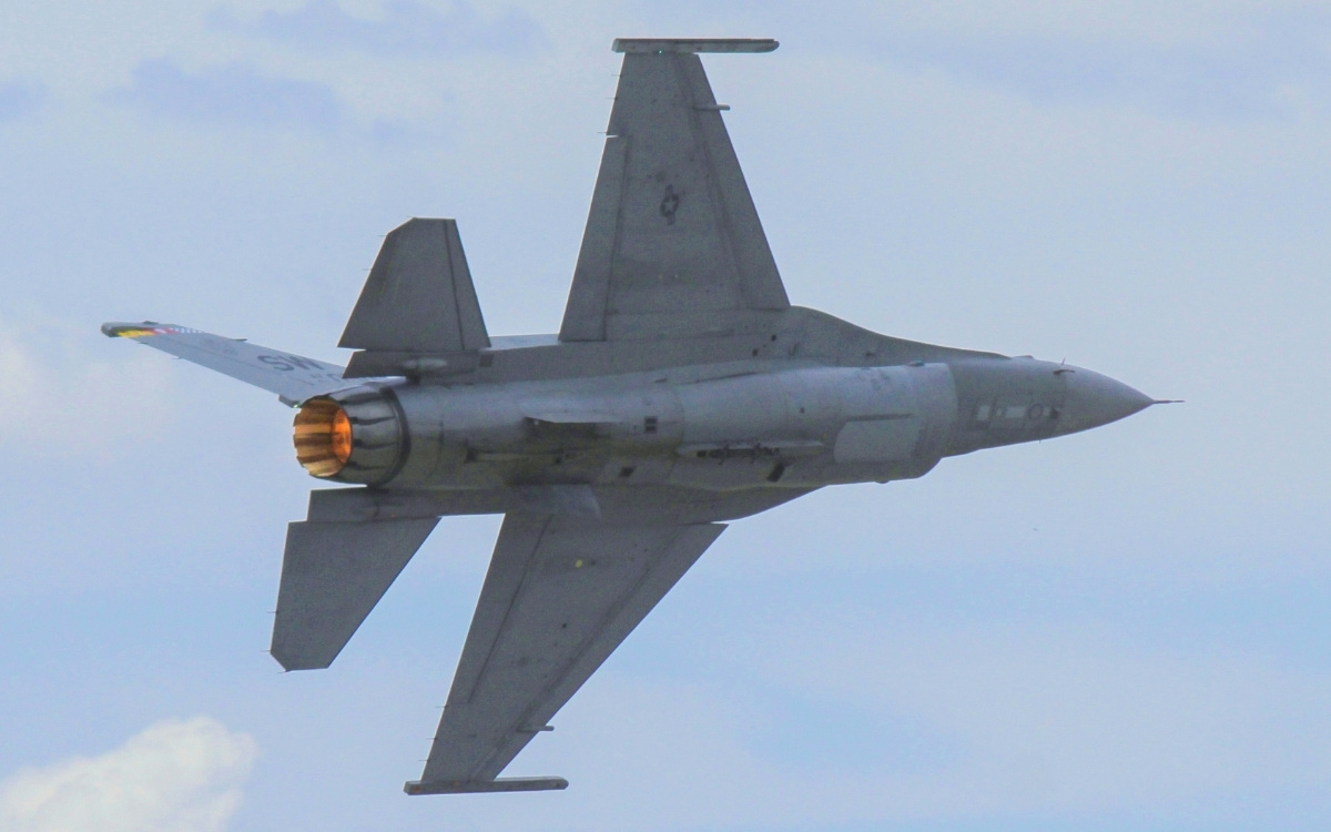 F-16 Venom IA