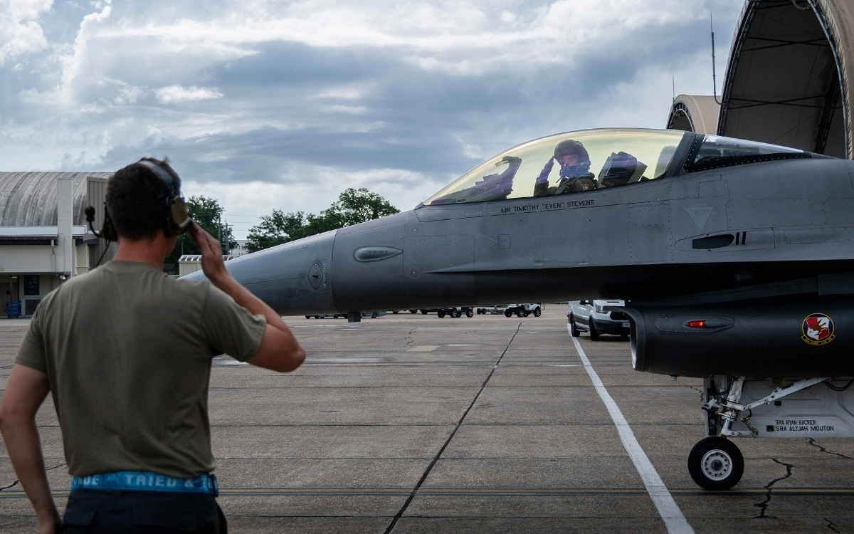 F-16 Venom IA