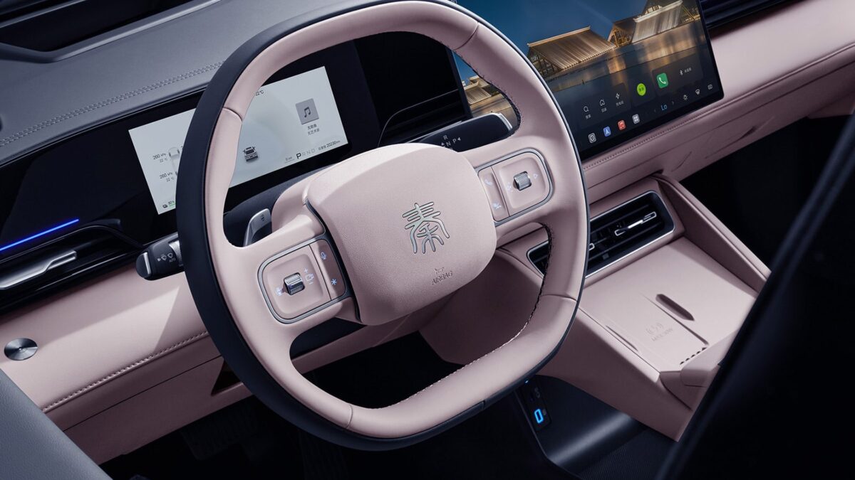 BYD Qin Max