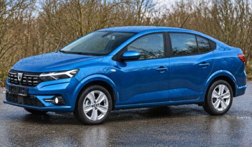 Dacia veut vendre des voitures électriques à moins de 10 000 € mais accuse l’Europe de l’en empêcher