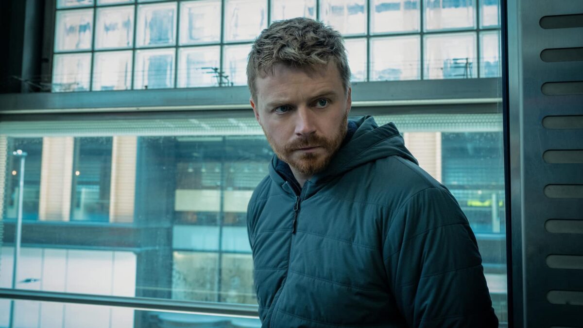 Jack Lowden James Bond 007